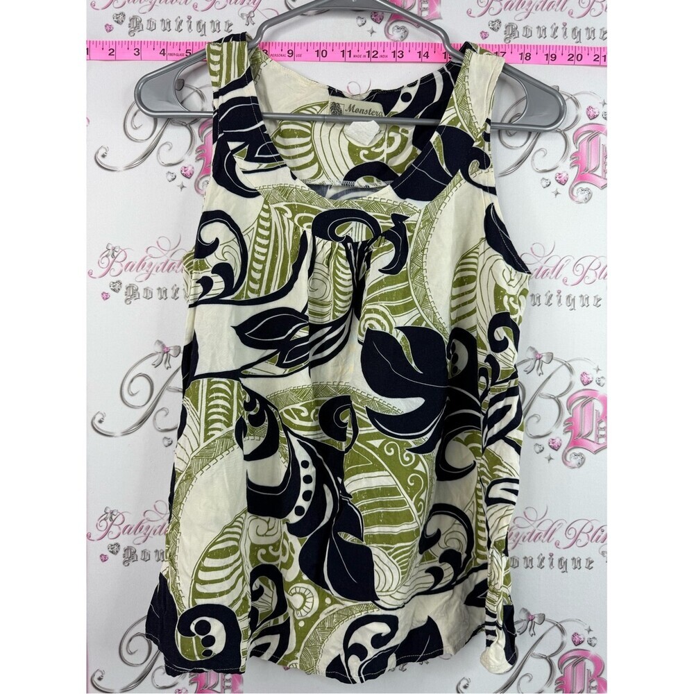 Monstera tank top tropical leafs Hawaii  Printed Scoop Neck Tank Top - Women